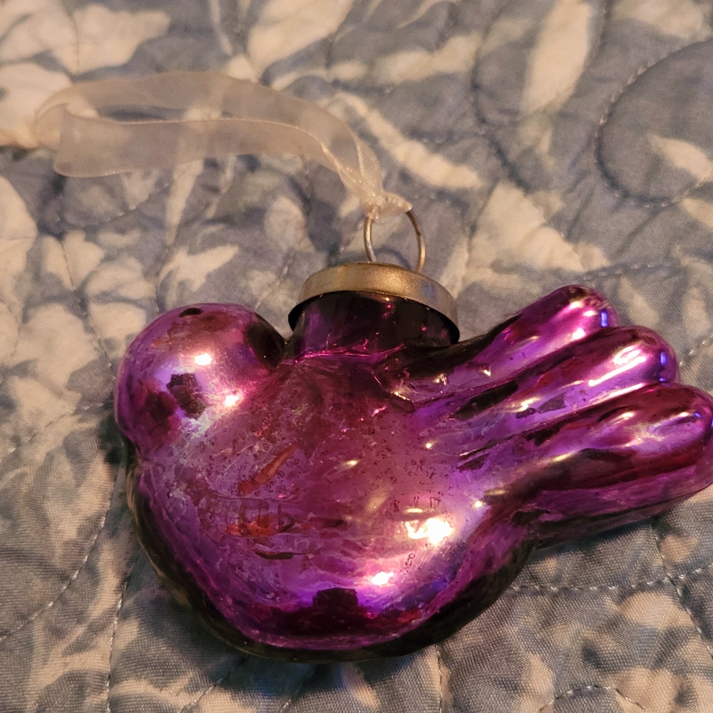 Elegant Purple Heart Ornament